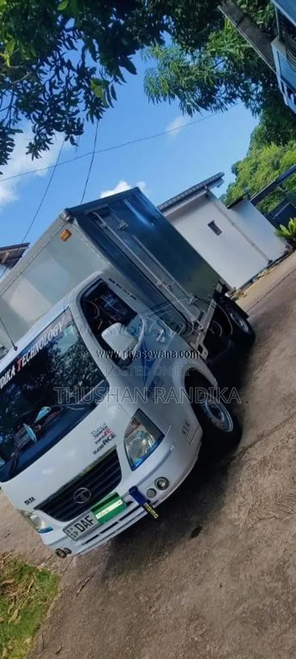Tata Dimo Lokka 2017 Lorry (Used)
