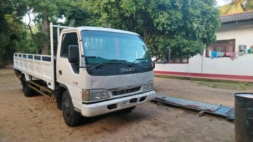 Isuzu Elf 1988 Lorry (Used)