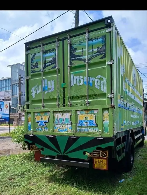 Tata 1615 2015 Lorry (Used)