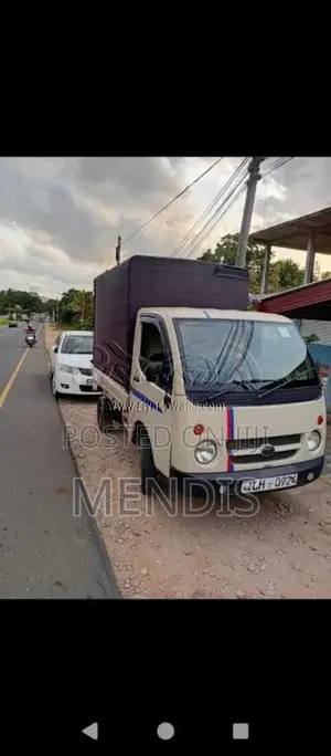 Tata Dimo Batta 2010 Lorry (Used)