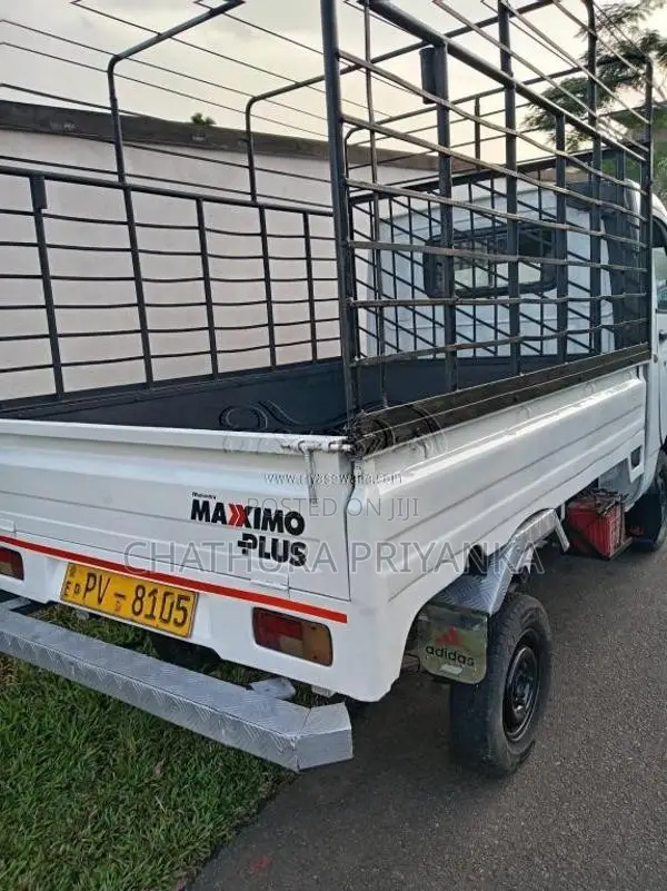 Mahindra Maxximo Plus 2013 Lorry (Used)