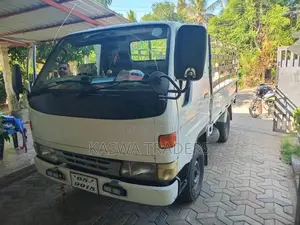 Toyota LY 50 1995 Lorry (Used)