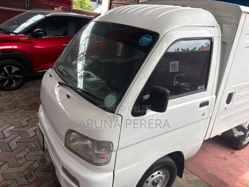 Daihatsu Hijet 1999 Lorry (Used)