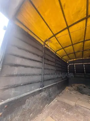 Toyota Toyoace 2000 Lorry (Used)
