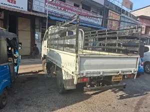 Toyota LY 50 1995 Lorry (Used)