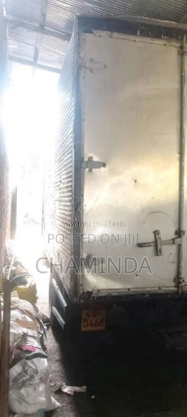 Tata Aluminum Body 14 5 1995 Lorry (Used)