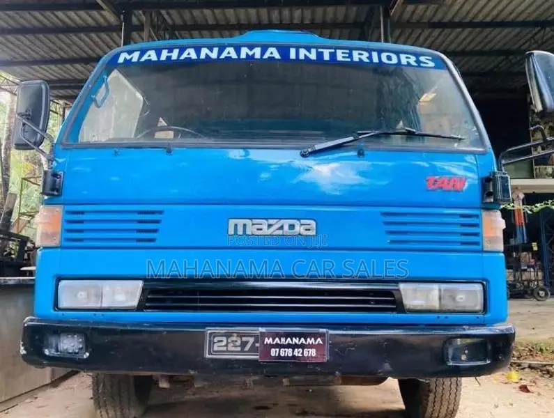 Mazda Titan 2000 Lorry (Used)