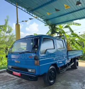Mazda Titan 2000 Lorry (Used)