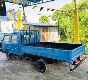 Mazda Titan 2000 Lorry (Used)