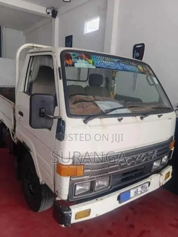 Toyota Dyna 1994 Lorry (Used)