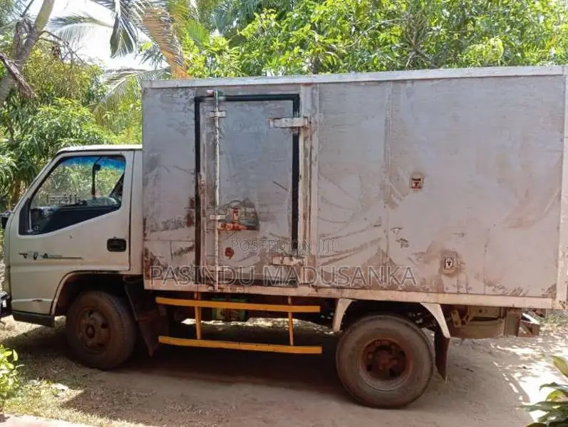JMC Full Body 2015 Lorry (Used)