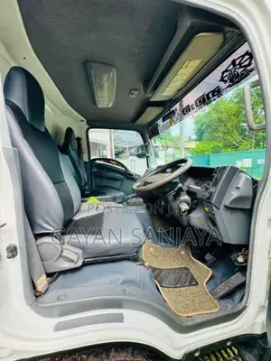 Isuzu Freezer 2014 Lorry (Used)