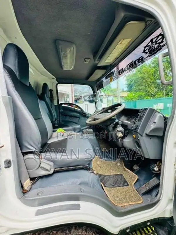 Isuzu Freezer 2014 Lorry (Used)