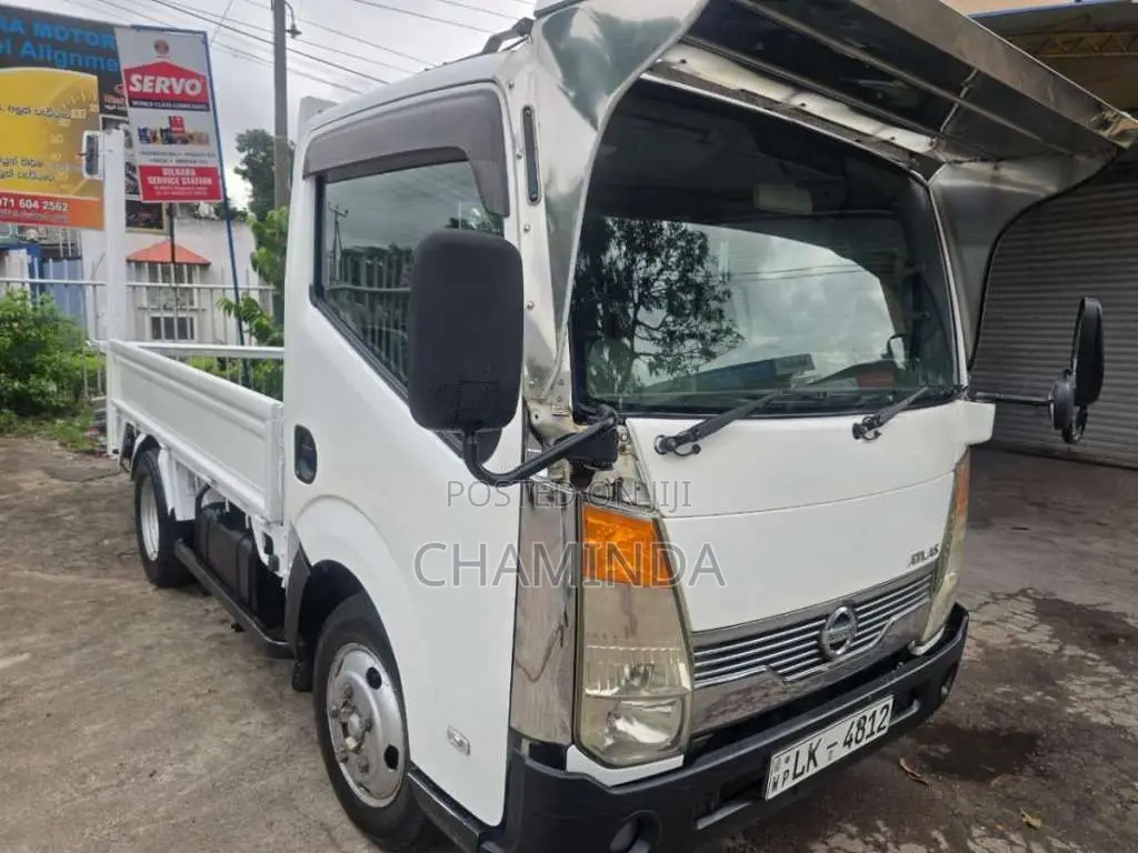 Nissan Atlas 2008 Lorry (Used)