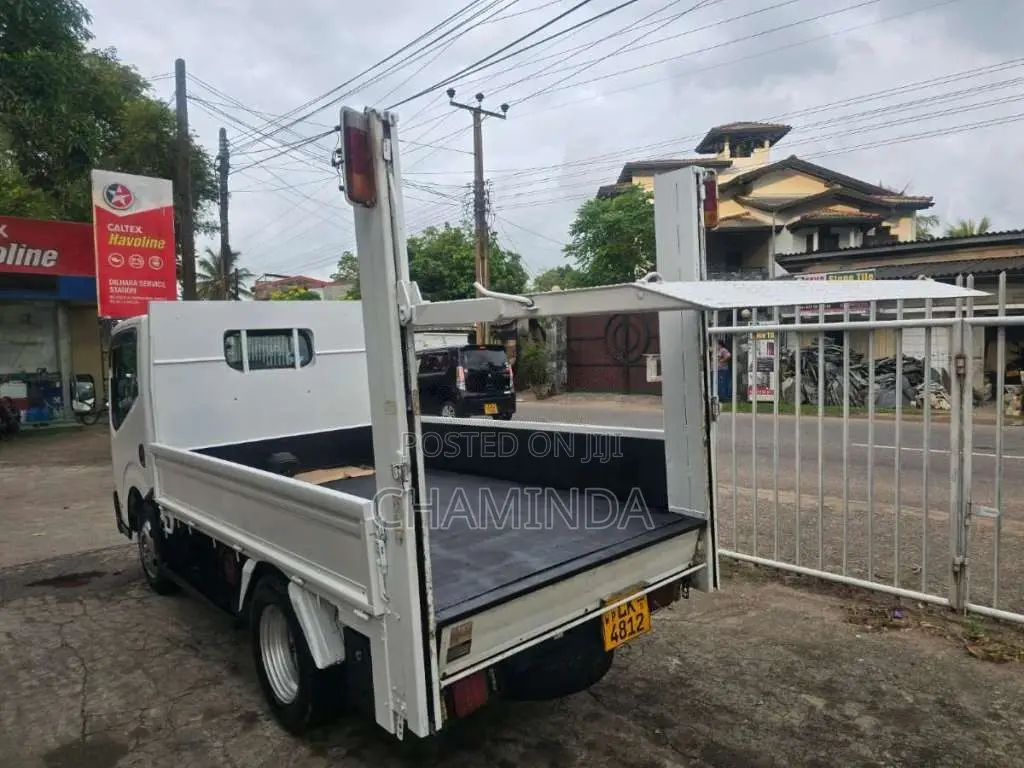 Nissan Atlas 2008 Lorry (Used)