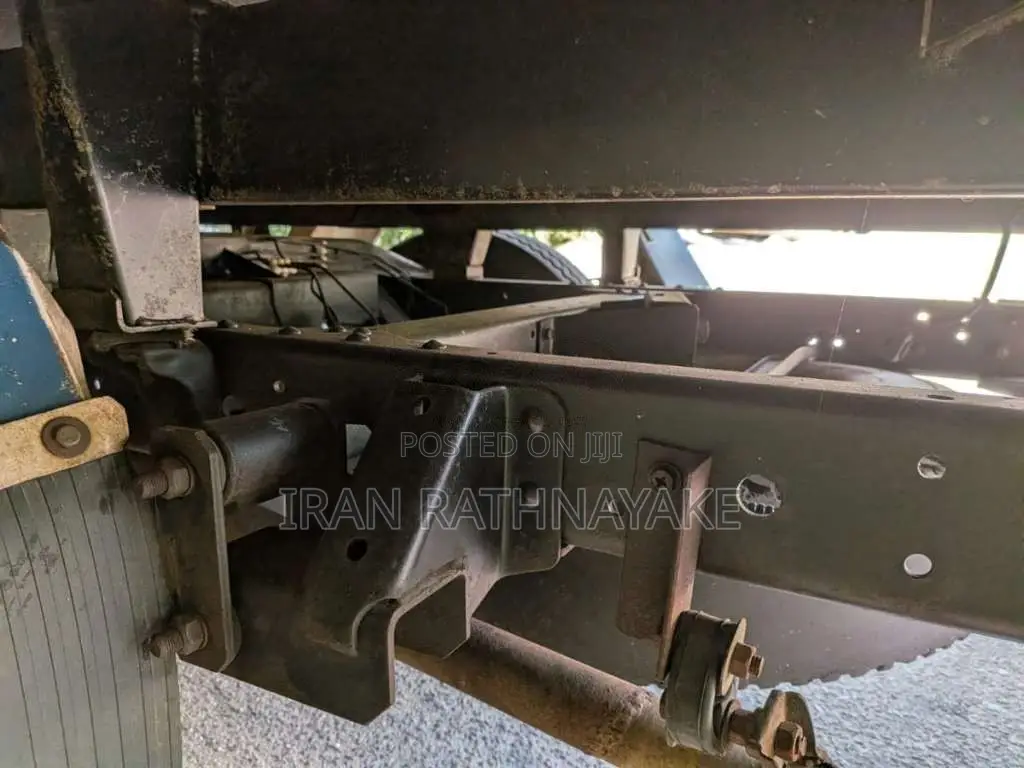 Nissan Atlas QD32 2003 Lorry (Used)