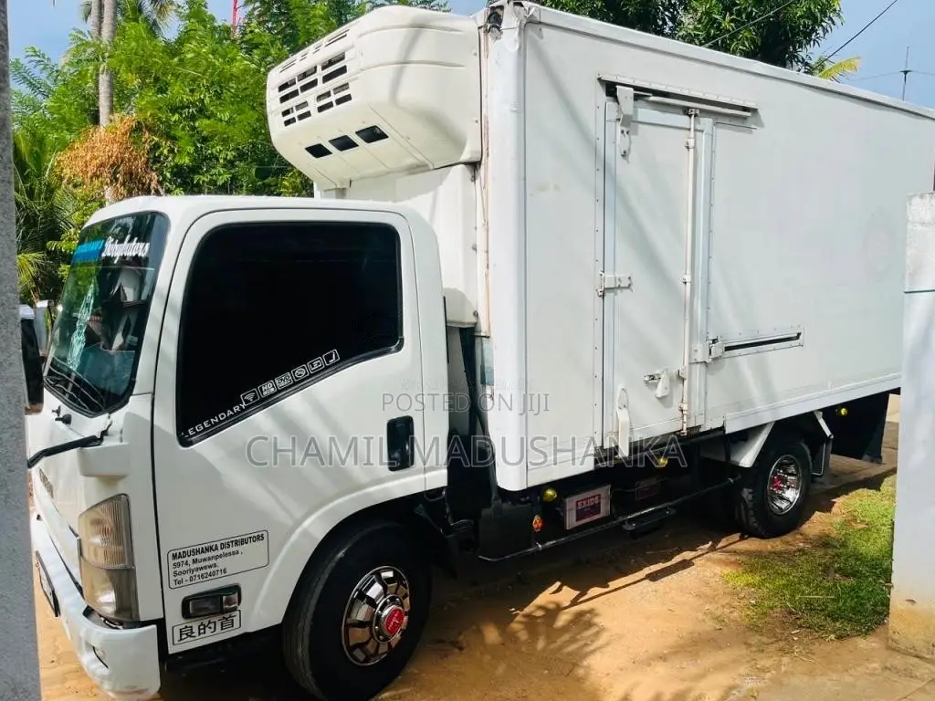 Isuzu Freezer 2014 Lorry (Used)