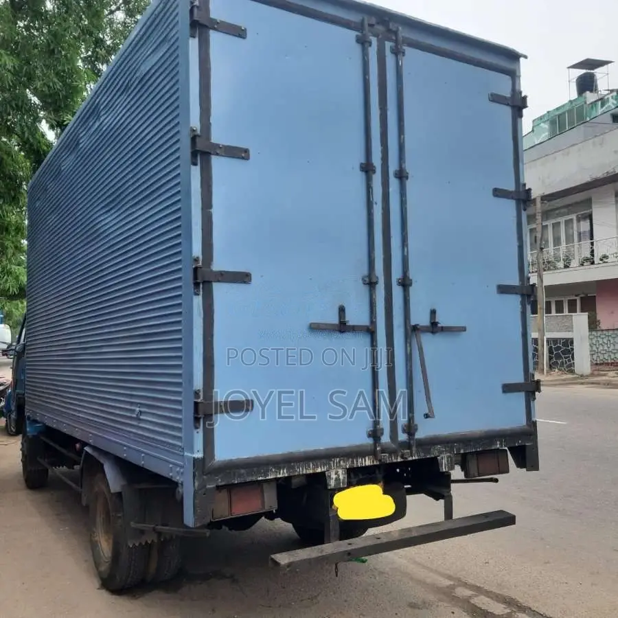 Isuzu NPR 1989 Lorry (Used)