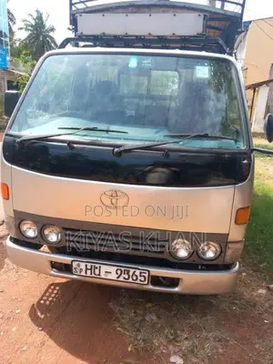 Toyota Dyna 1999 Lorry (Used)