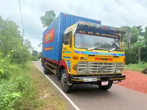Tata Full Body 2006 Lorry (Used)