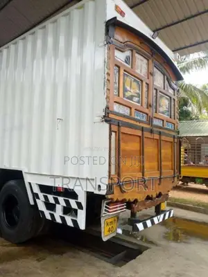 Tata 1613 2011 Lorry (Used)