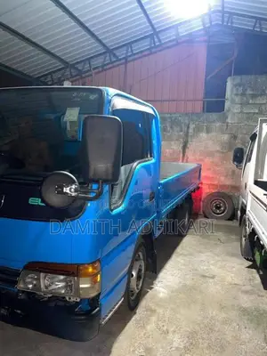 Isuzu NHR69E 2002 Lorry (Used)