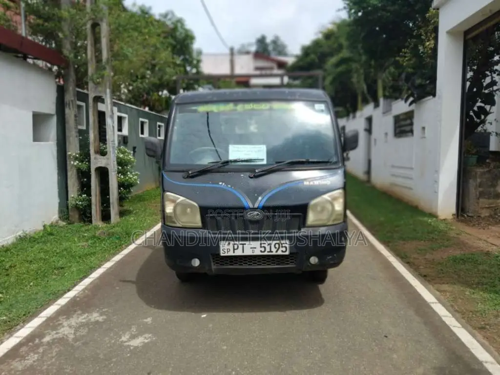 Mahindra Maxximo 2012 Lorry (Used)