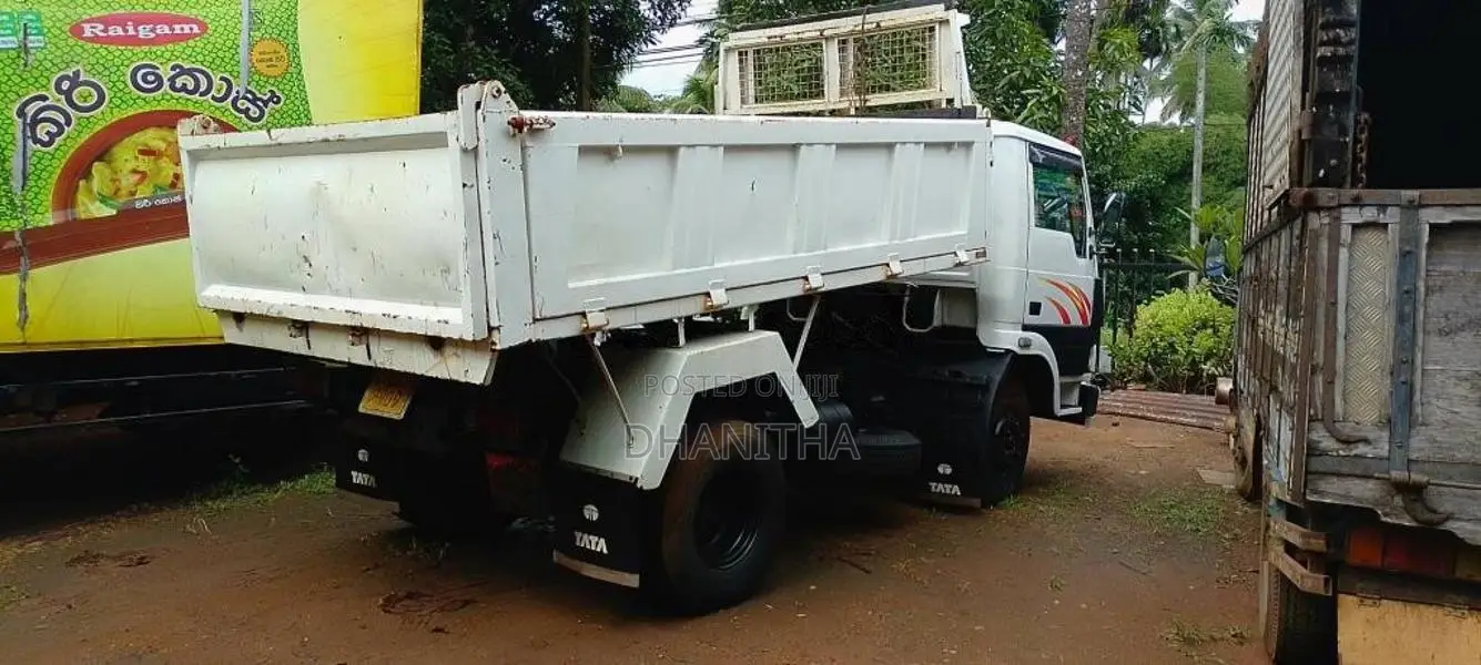 Tata  2012 Lorry (Used)