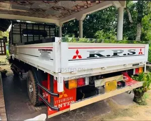 Mitsubishi Canter 1993 Lorry (Used)