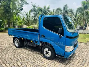 Toyota Dyna 1998 Lorry (Used)