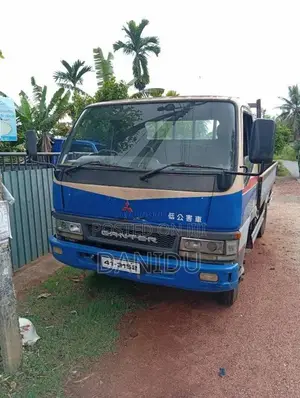 Mitsubishi Canter 1981 Lorry (Used)