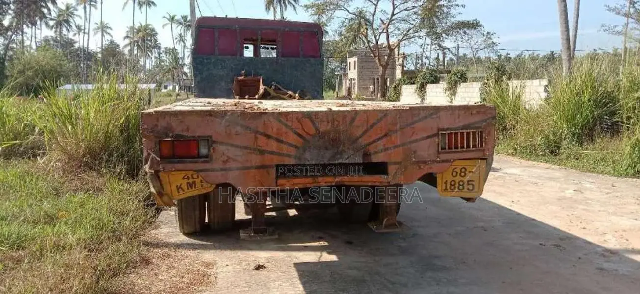 Ashok-Leyland Tusker Spper 1997 Lorry (Used)