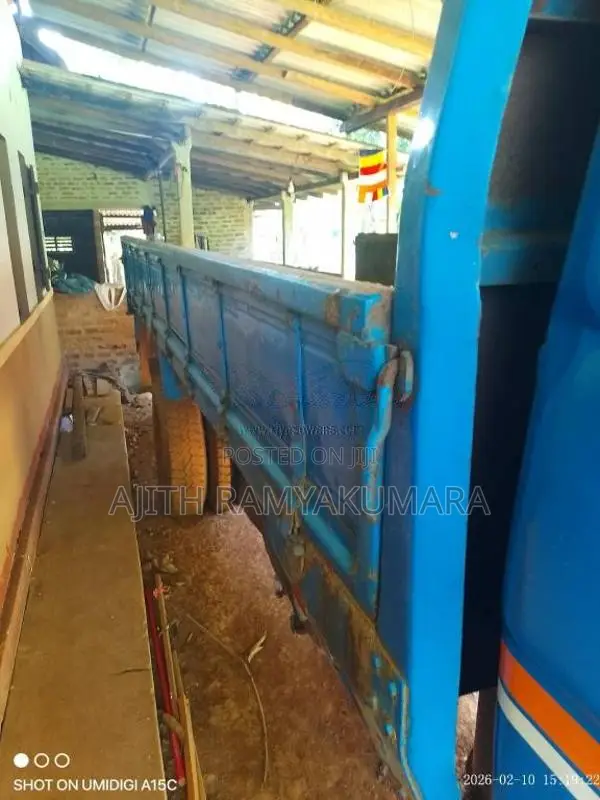 Isuzu 350 1980 Lorry (Used)