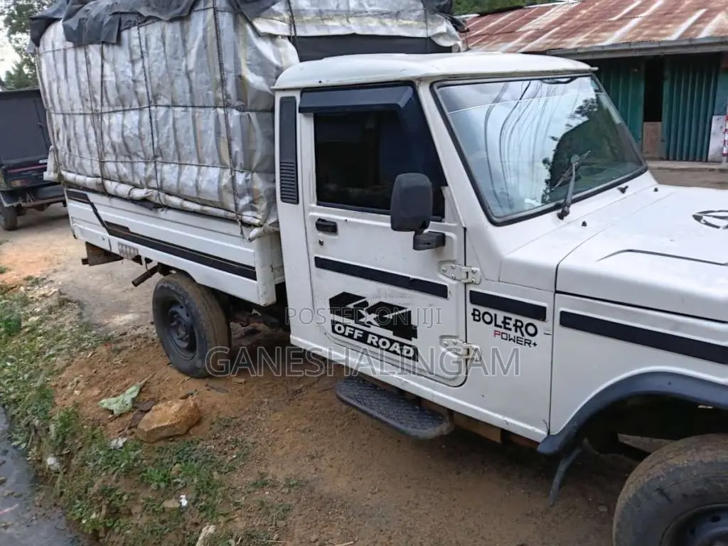 Mahindra Mahindra 2006 Lorry (Used)