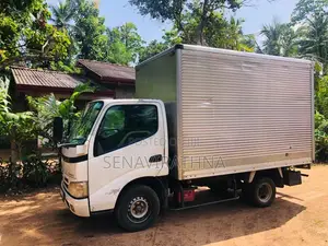 Toyota Dyna 2008 Lorry (Used)