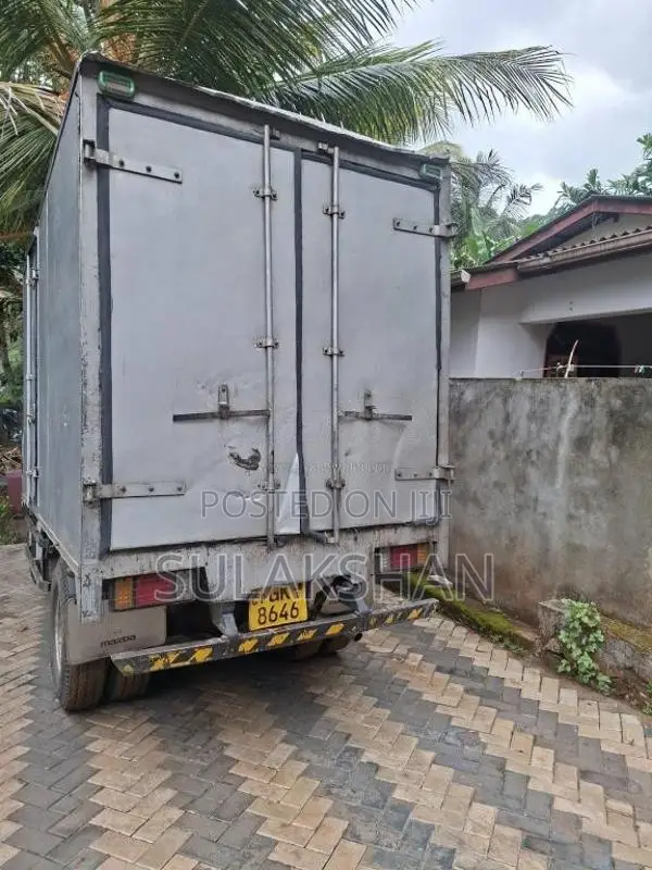 Mazda Titan 2001 Lorry (Used)