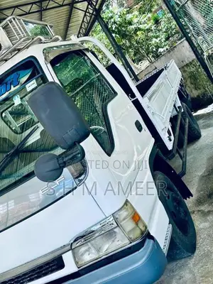 Isuzu Elf 2008 Lorry (Used)