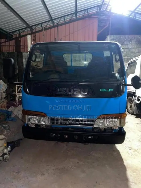 Isuzu NHR69E 2002 Lorry (Used)