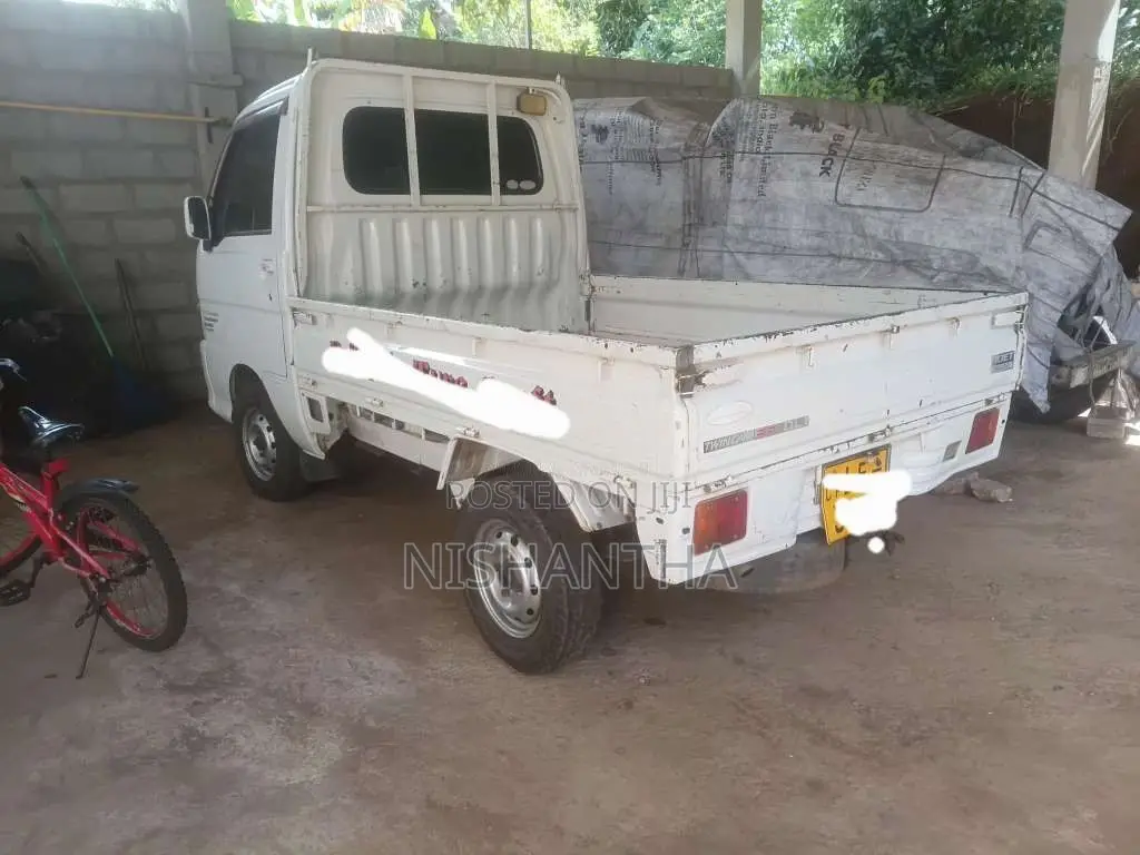 Daihatsu Hijet 2001 Lorry (Used)