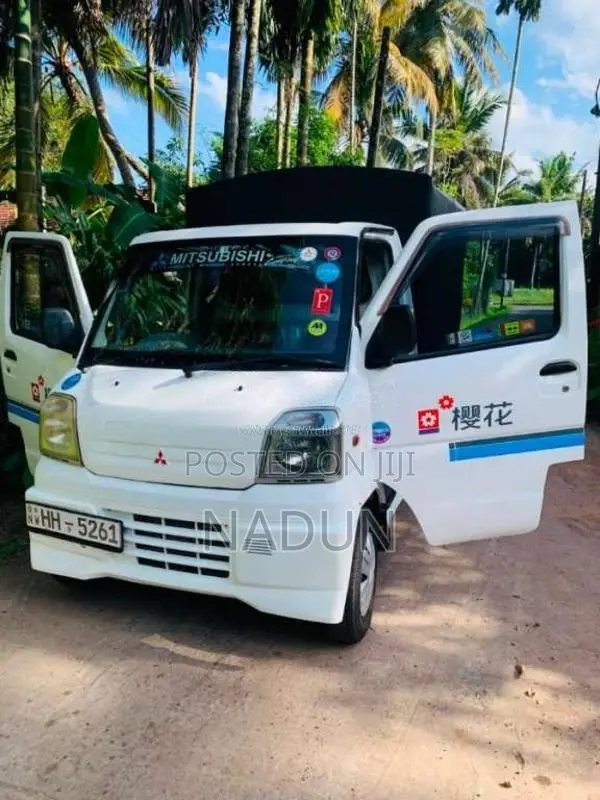 Mitsubishi MiniCab U 61 2003 Lorry (Used)