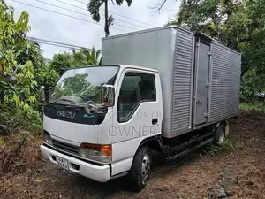 Isuzu 14.5 Full Body 1992 Lorry (Used)