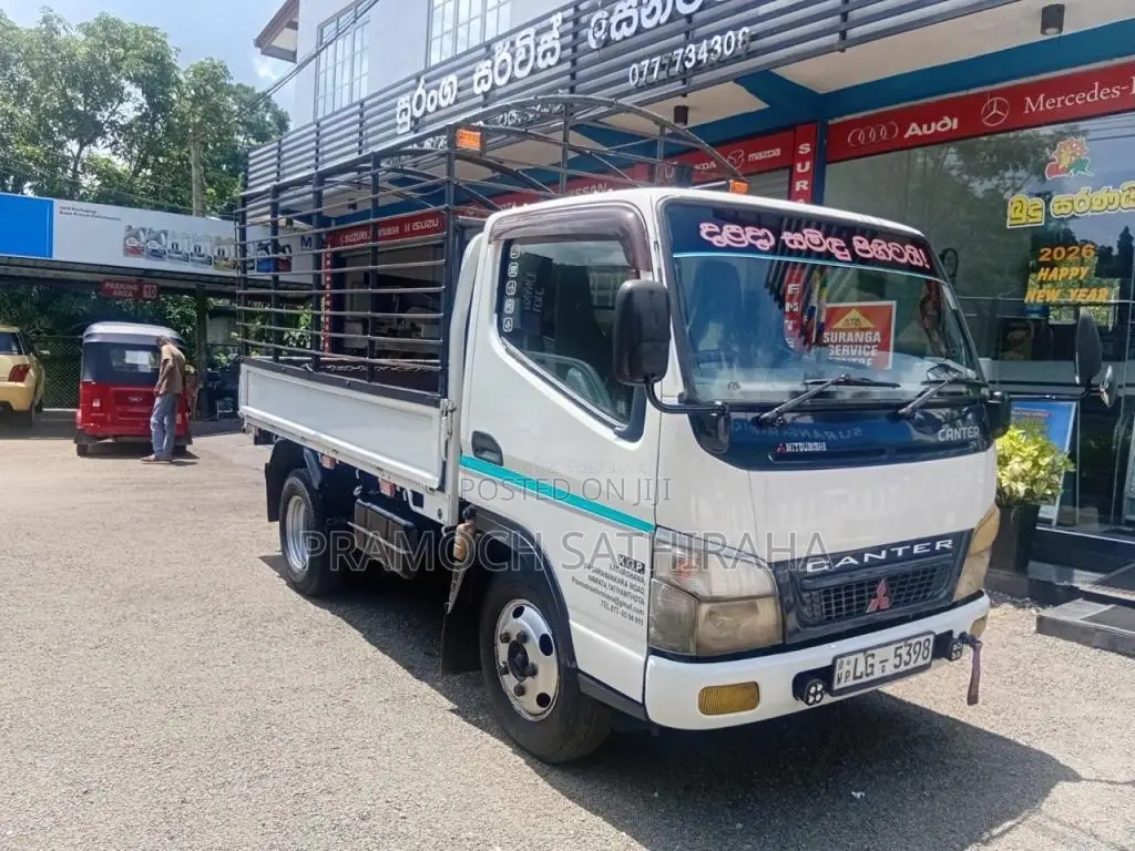 Mitsubishi Canter 2003 Lorry (Used)