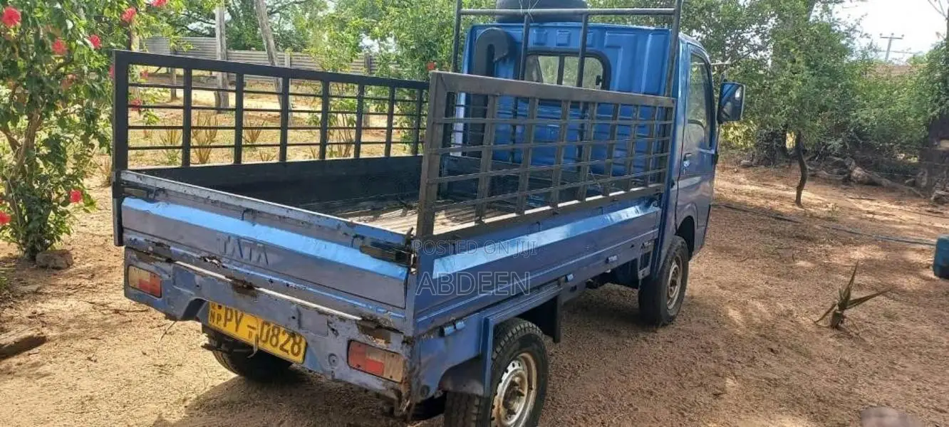 Tata Dimo Batta Ex2 2014 Lorry (Used)