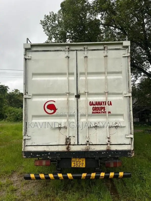 Ashok-Leyland E Comet 2006 Lorry (Used)