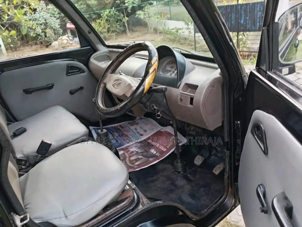 Mahindra Maxximo 2011 Lorry (Used)