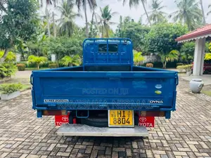 Toyota Dyna 1998 Lorry (Used)