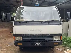Mitsubishi Canter 1991 Lorry (Used)