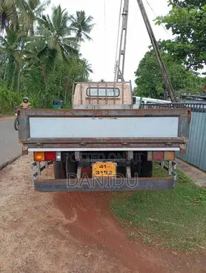 Mitsubishi Canter 1981 Lorry (Used)