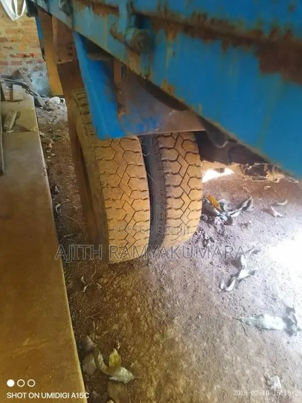 Isuzu 350 1980 Lorry (Used)