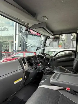 Isuzu ELF 350 2016 Lorry Unregistered (Recondition)